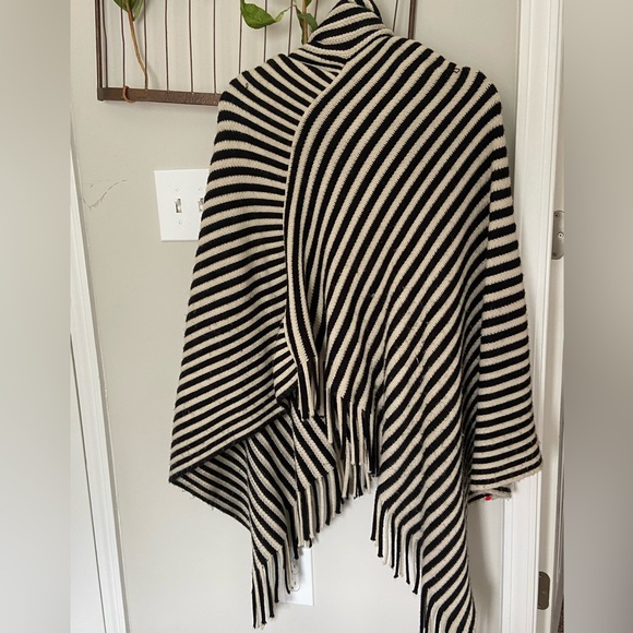 Striped Poncho - Picture 2 of 2